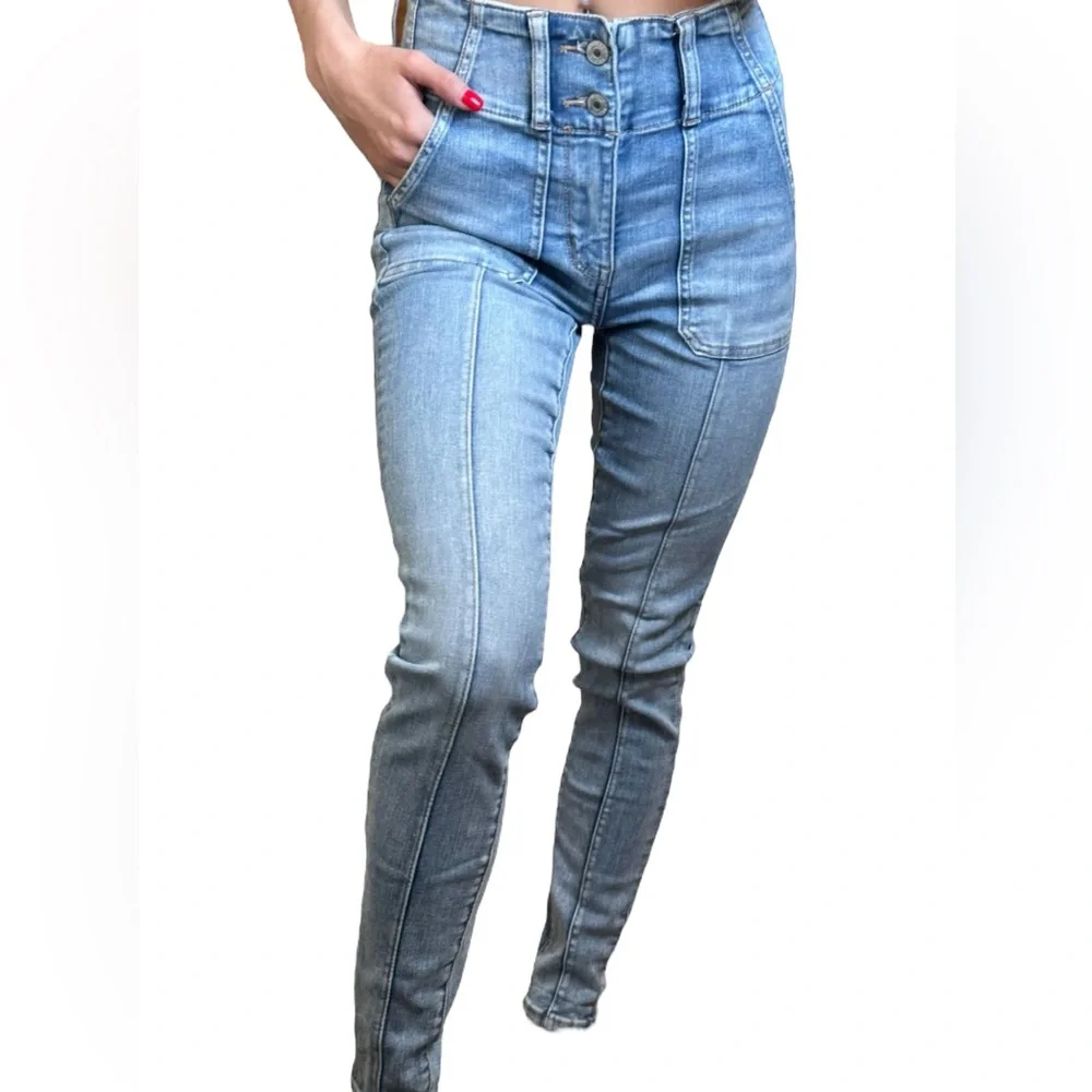American Eagle Super Hi-Rise Jegging Light Wash Raised Seams 10L